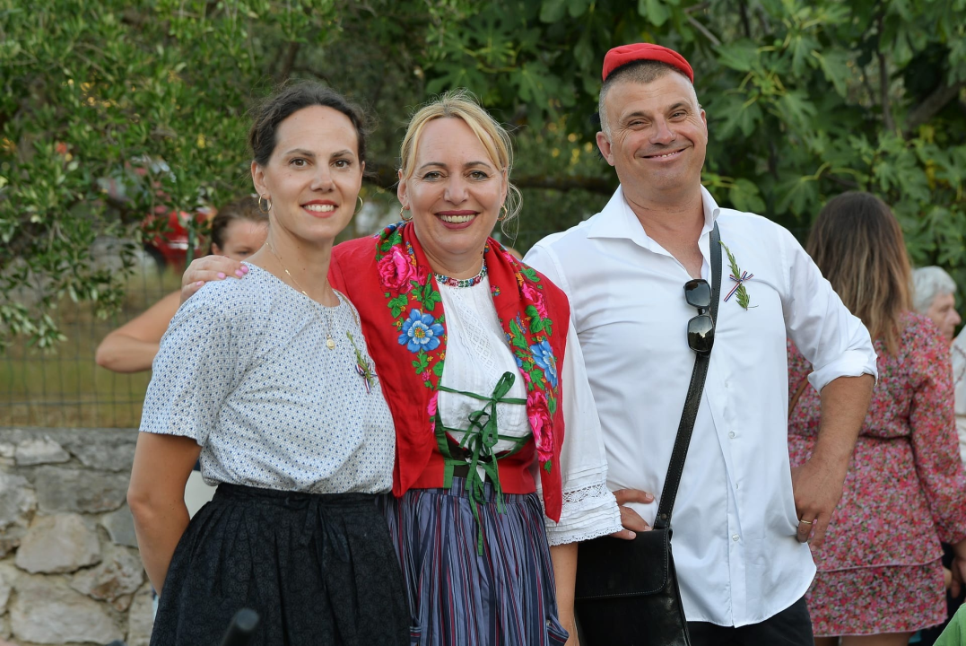 Murterski pir i ove godine oduševio mještane i goste