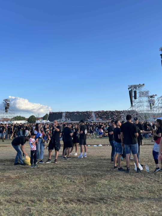 FOTO Thompsonovi obožavatelji preplavili Sinj, među njima i brojni Šibenčani