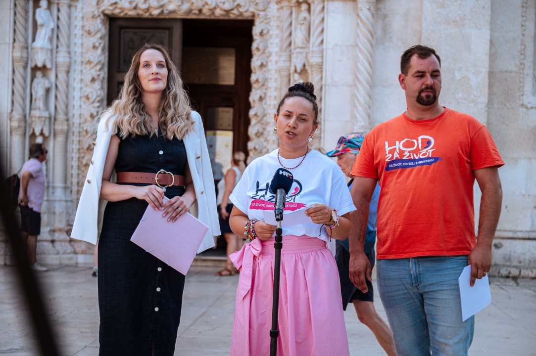 FOTO U Šibeniku će se prvi put hodati za život: 'Poruka da pobačajem žena sebe emancipira je izmišljotina i manipulacija'