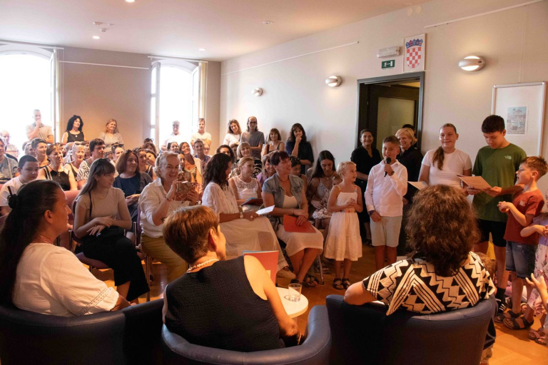  U Vodicama održana promocija zavičajne slikovnice odgajateljice Sandre Strikoman