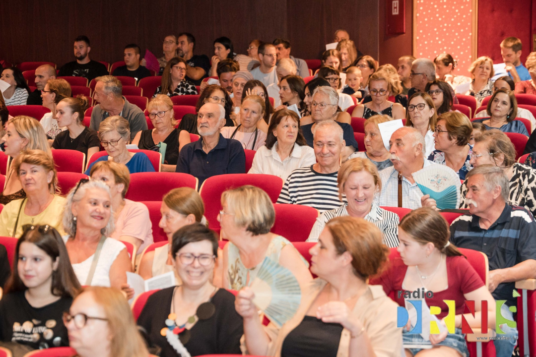 Drniški Tamburaški orkestar obilježio veliki jubilej i prvu memorijalnu večer posvećenu Milki Tomić