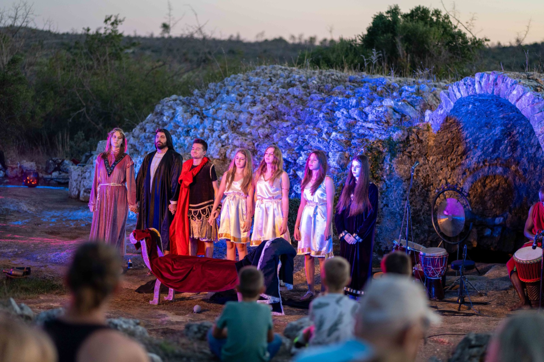 Mirisi, zvukovi i vatra antike: Vodice proslavile Bakanalije