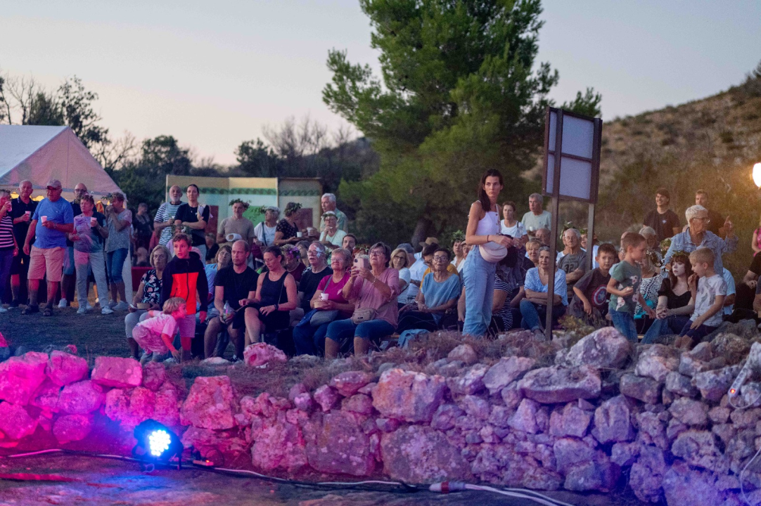 Mirisi, zvukovi i vatra antike: Vodice proslavile Bakanalije