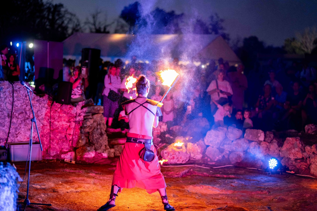 Mirisi, zvukovi i vatra antike: Vodice proslavile Bakanalije