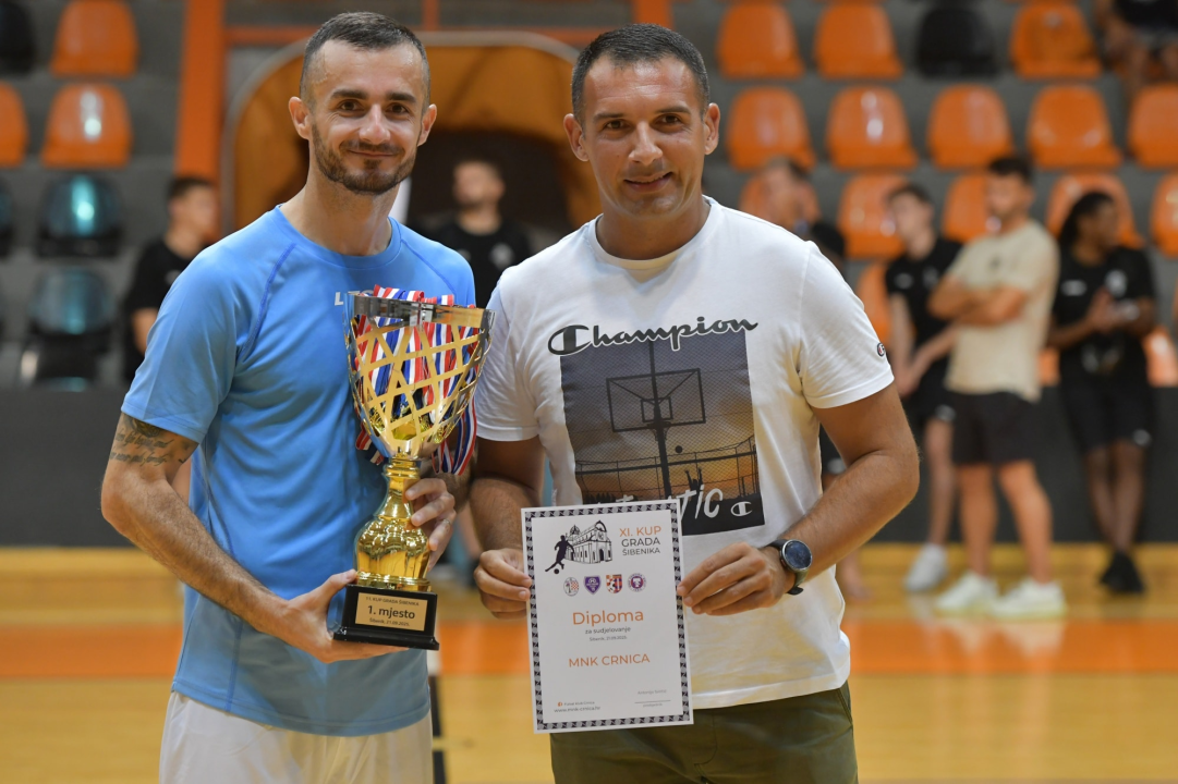 FOTO Malonogometaši Crnice osvojili 'Kup grada Šibenika' uvjerljivom pobjedom nad Torcidom
