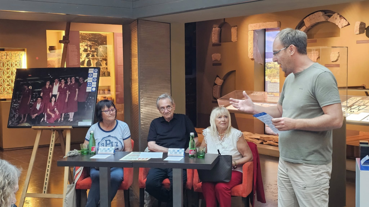 Predstavljana torbica 'Šibenka'