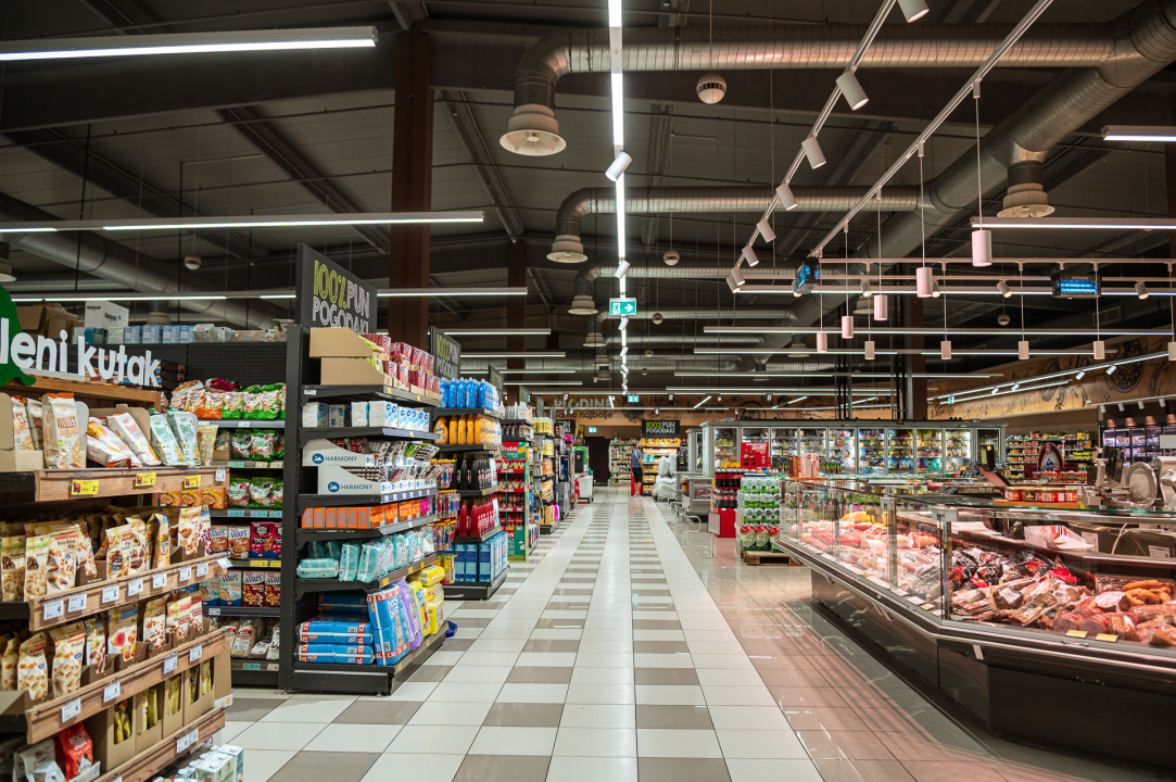 Preuređeni šibenski supermarket donosi širi asortiman i posebne pogodnosti za kupce