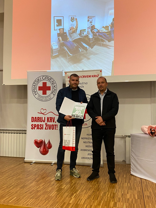 Crveni križ Knin obilježio Dan darivatelja krvi: 'Prikupili 670 doza krvi samo u ovoj godini'