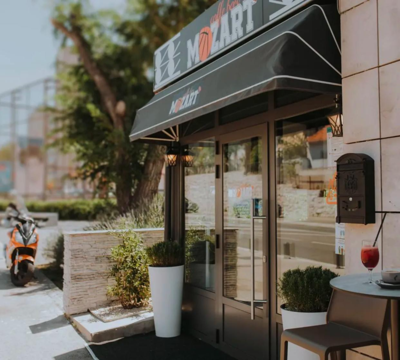 FOTO Libar acoustic duo donosi vrhunsku atmosferu u Mozart, a nakon vikenda…