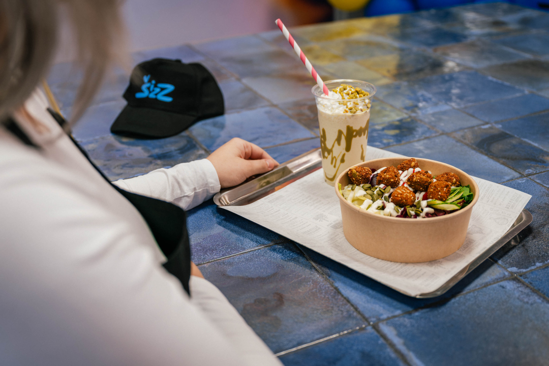 FOTO ŠIZZ je novi gastro 'hotspot' koji će osvojiti sve ljubitelje vrhunskih smash burgera!