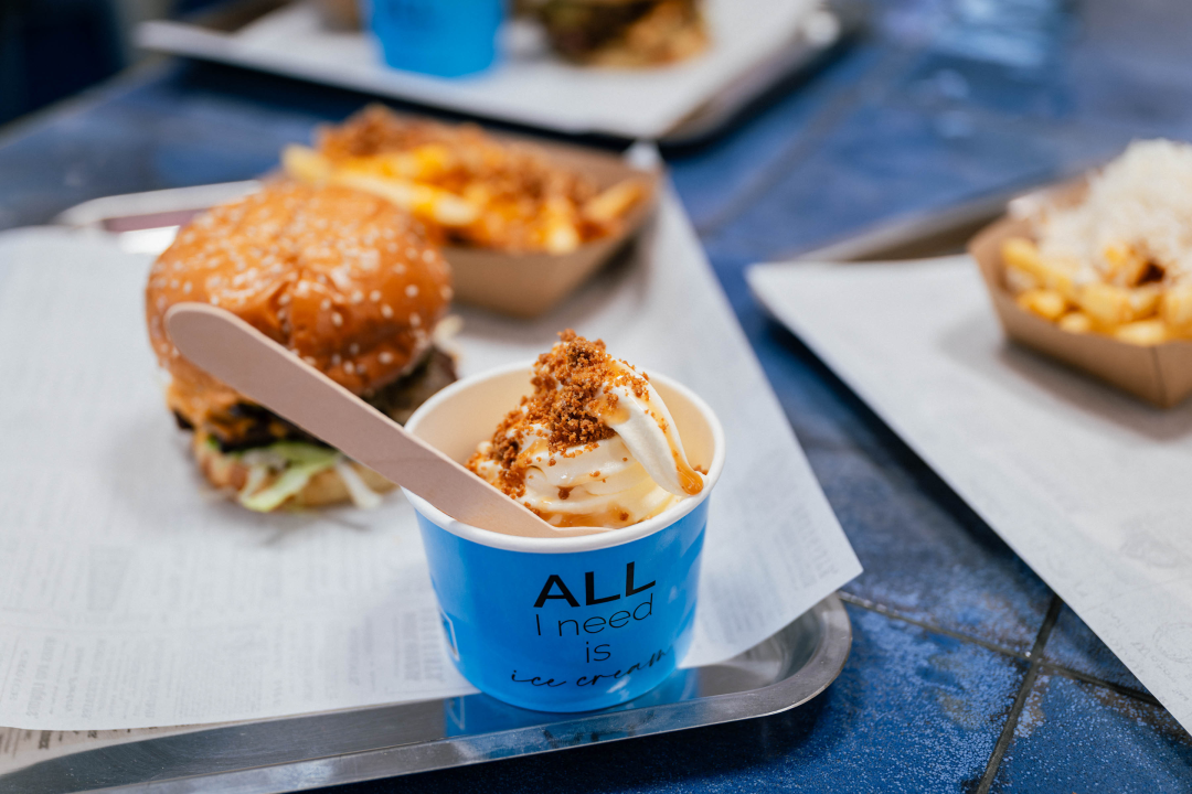 FOTO ŠIZZ je novi gastro 'hotspot' koji će osvojiti sve ljubitelje vrhunskih smash burgera!