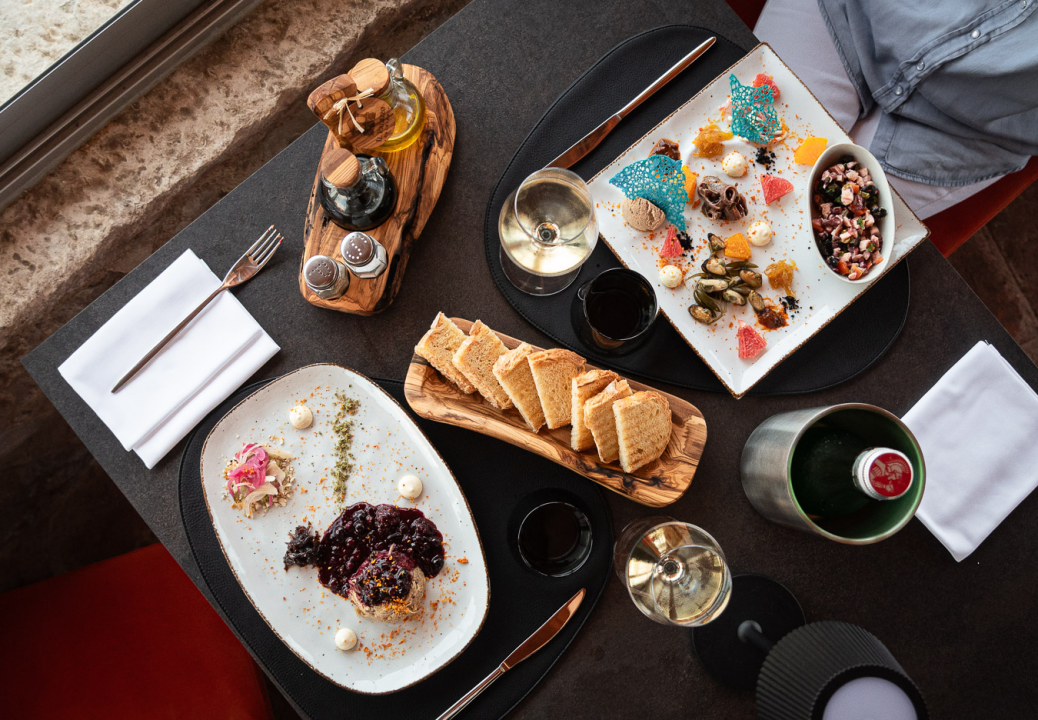 FOTO Organizirajte svoj intimni blagdanski domjenak na najposebnijem mjestu u gradu!