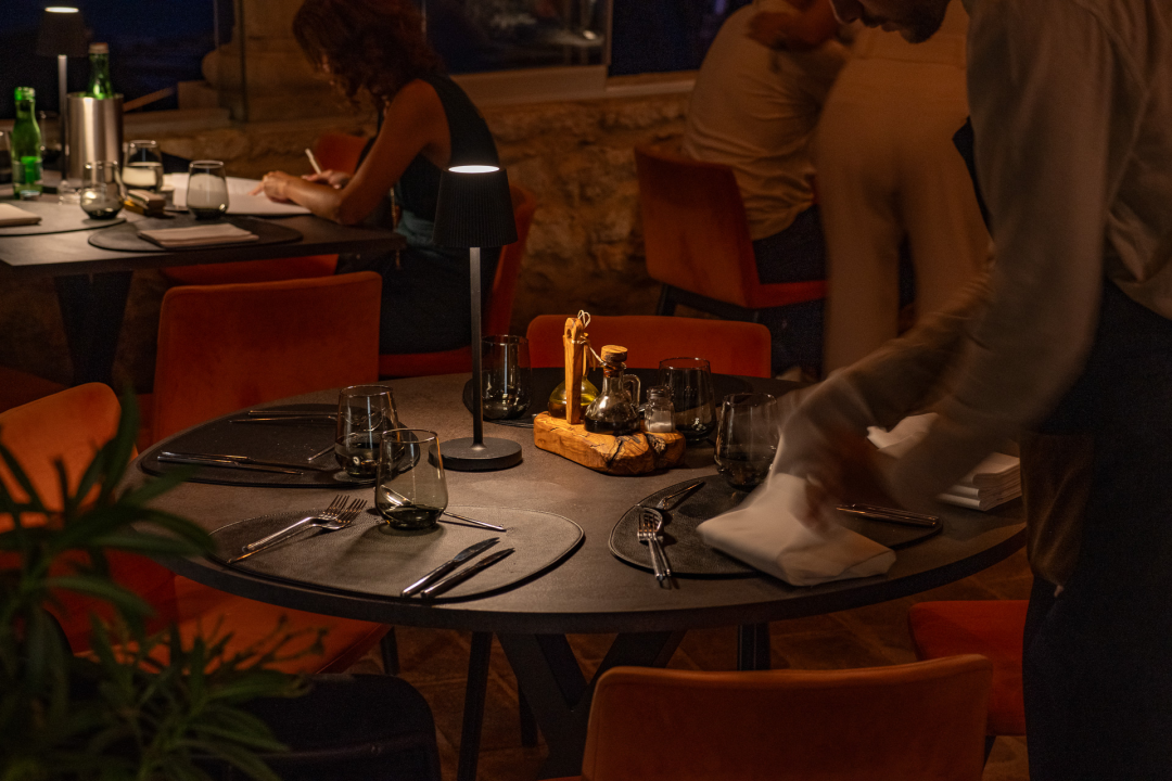 FOTO Organizirajte svoj intimni blagdanski domjenak na najposebnijem mjestu u gradu!