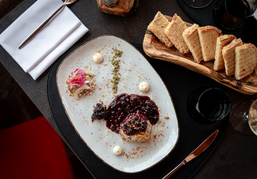 FOTO Organizirajte svoj intimni blagdanski domjenak na najposebnijem mjestu u gradu!