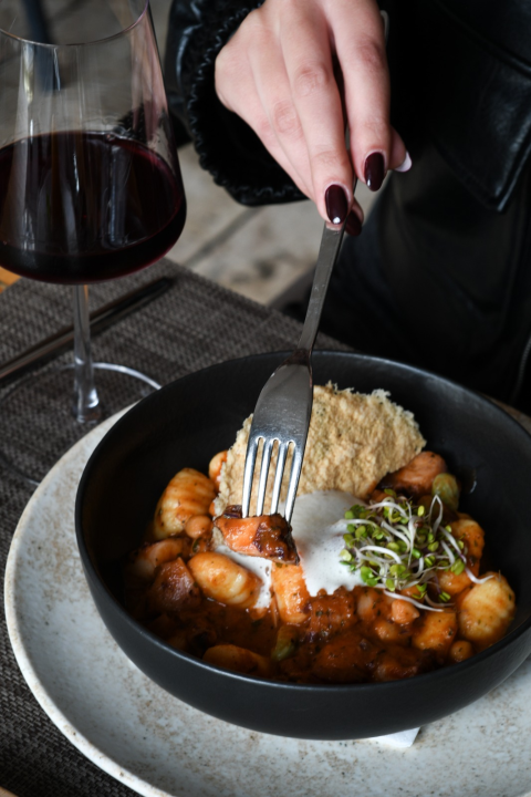 FOTO Božićni domjenci i proslave u prosincu u restoranu Pjat i Taverni hotela Jadran