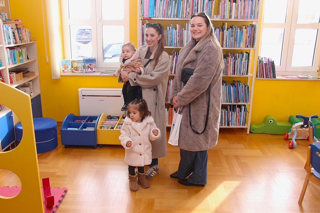 FOTO Zadnjih mjeseci u Vodicama rođeno 30 djece, njih i njihove roditelje primio je gradonačelnik