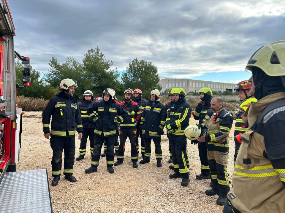 Pirovački vatrogasci spremni za nove izazove, završena edukacija za spasilačke alate