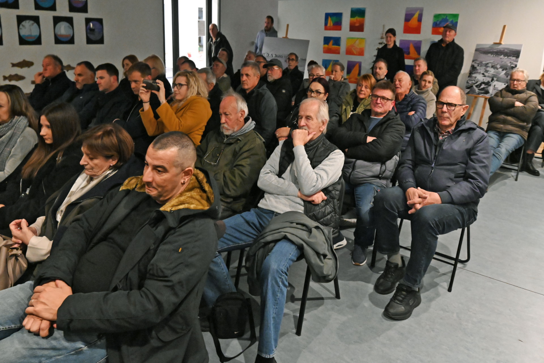 U betinskom Muzeju predstavljeno novo izdanje knjige 'Betinska brodogradnja – etimologijski rječnik pučkog nazivlja'