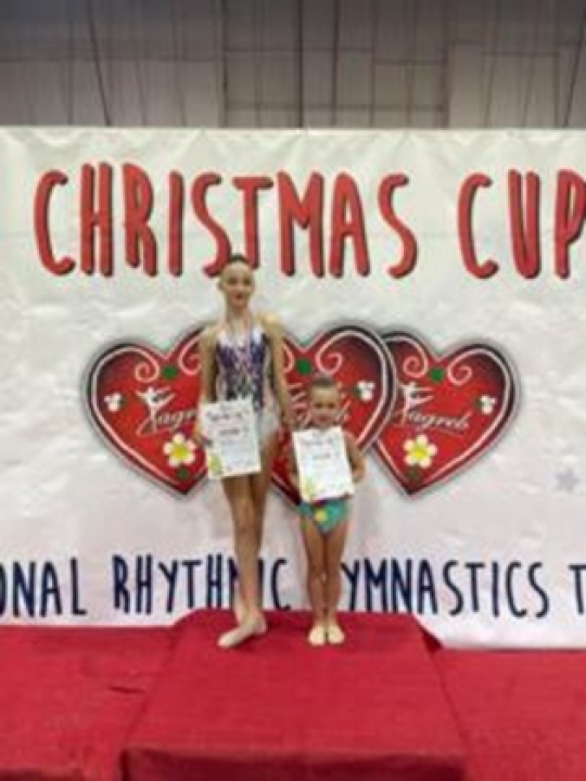FOTO Ritmičarke šibenskog Neba osvojile dvije medalje na međunarodnom 'Christmas Cupu'