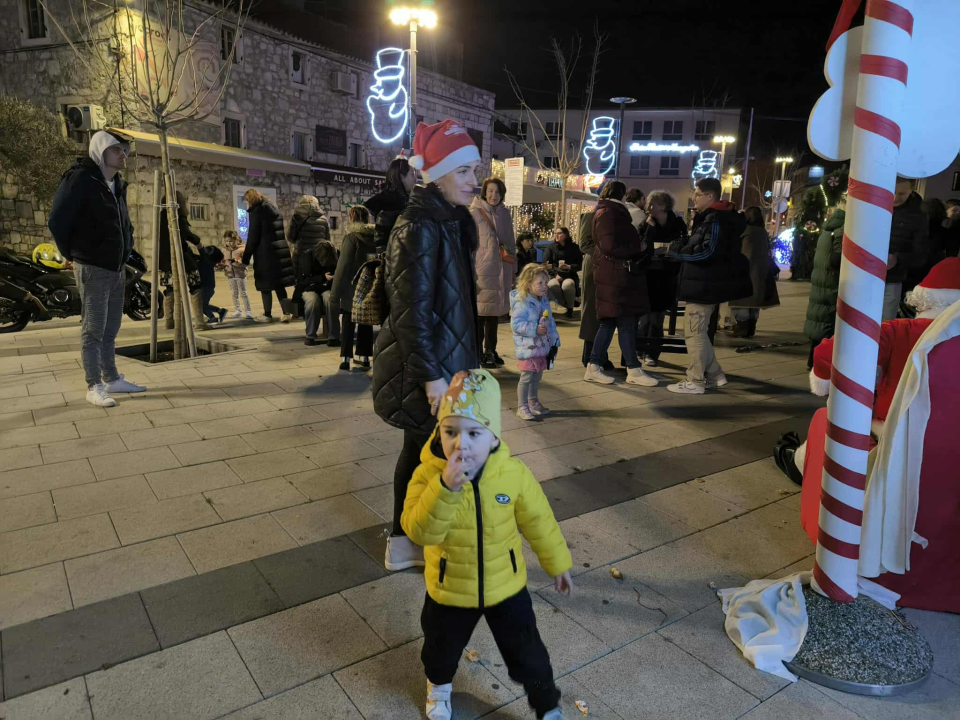 Božićni sajam u Murteru