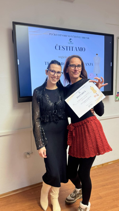 FOTO Uspješno završen tečaj krojenja i šivanja u POU Šibenik, a prijave za novi ciklus već su otvorene