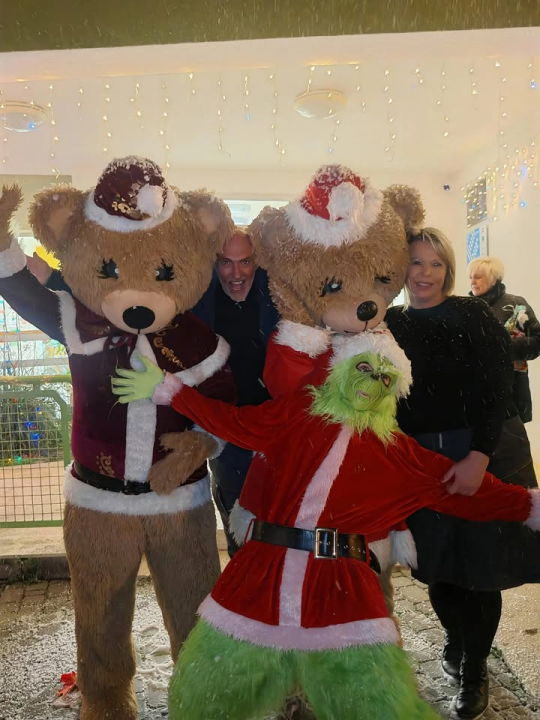 Škola u Lozovcu i ove je godine pripremila pravu božićnu čaroliju za djecu