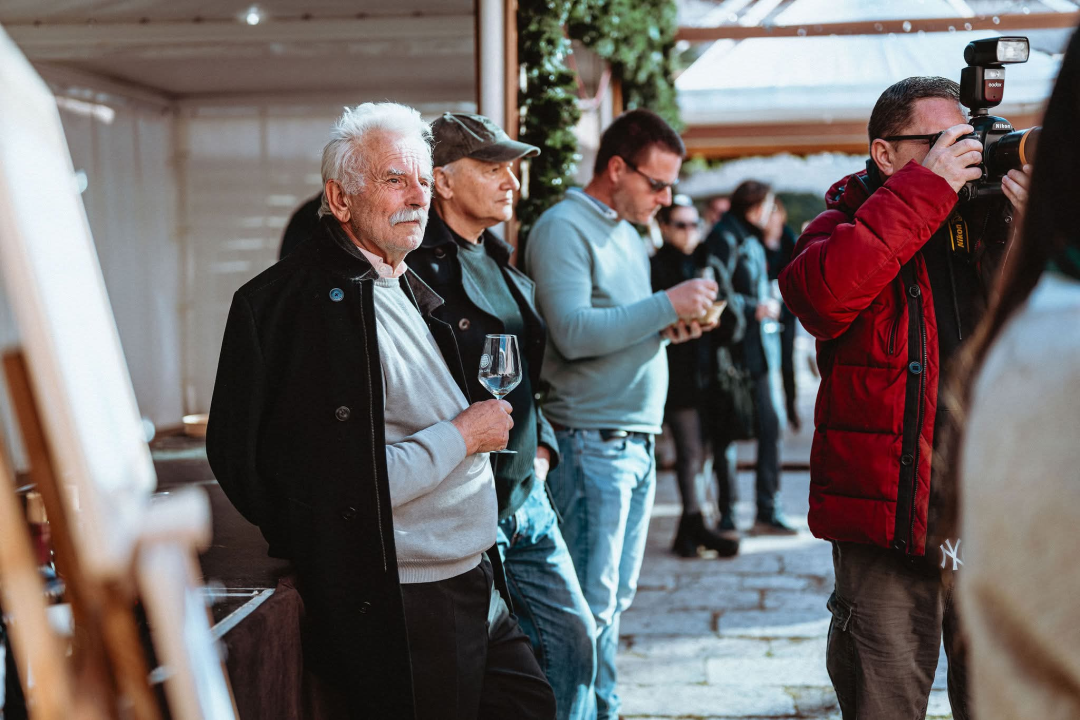 Vina, okusi i tradicija: Manifestacija Vino Dalmacije okupila dalmatinske vinare u Šibeniku