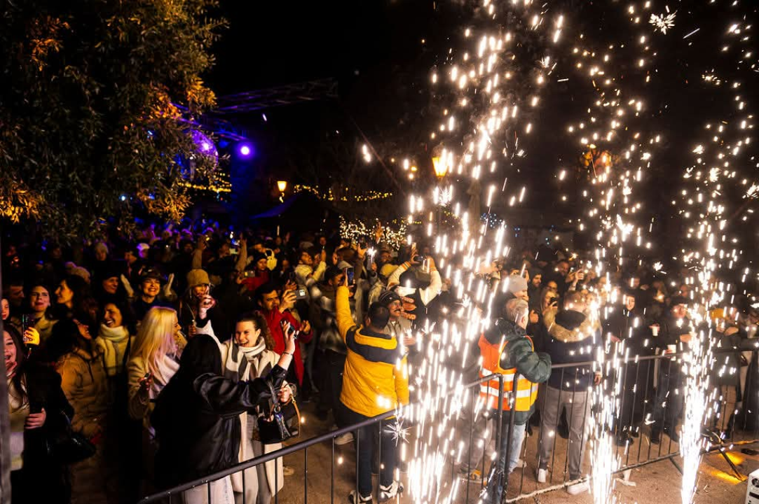 FOTO Šibenčani i gosti guštali u najluđoj noći na nekoliko lokacija, nije ih omela ni hladnoća