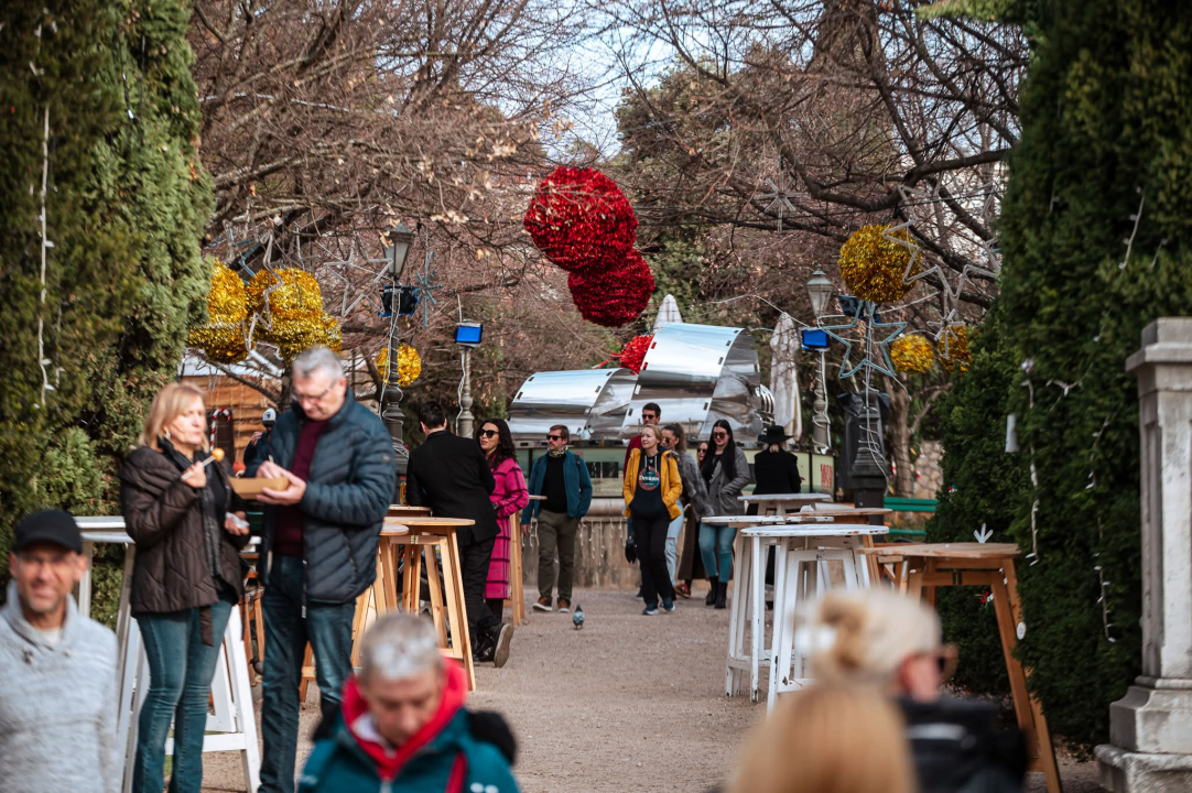 Šibenčani uživaju u zadnjem danu Adventure: Dnevno druženje uz Pojačaj radio, a večeras veliko finale s Cubismom