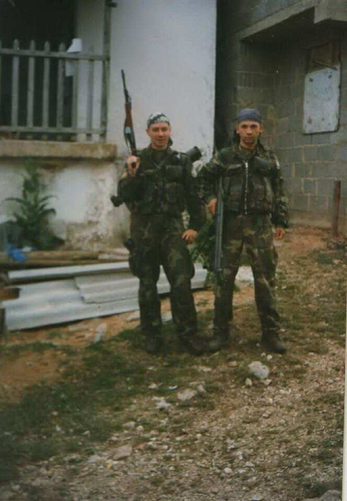 Priznanje kninskom treneru Draganu Pinjuhu za doprinos u obrani Hrvatske: Iz ratnih rana do sportskih pobjeda