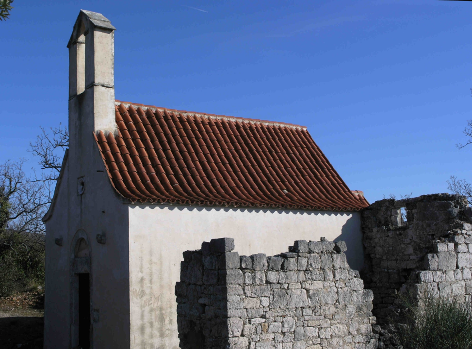 FOTO Ivo Glavaš objavio rad o srednjovjekovnim seoskim crkvama na istoku nekadašnjeg šibenskog komunalnog teritorija