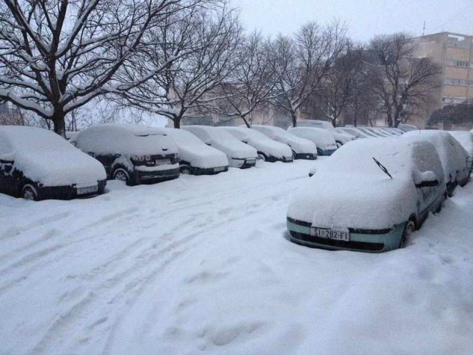 Prije 14 godina Šibenik je bio potpuno zatrpan snijegom