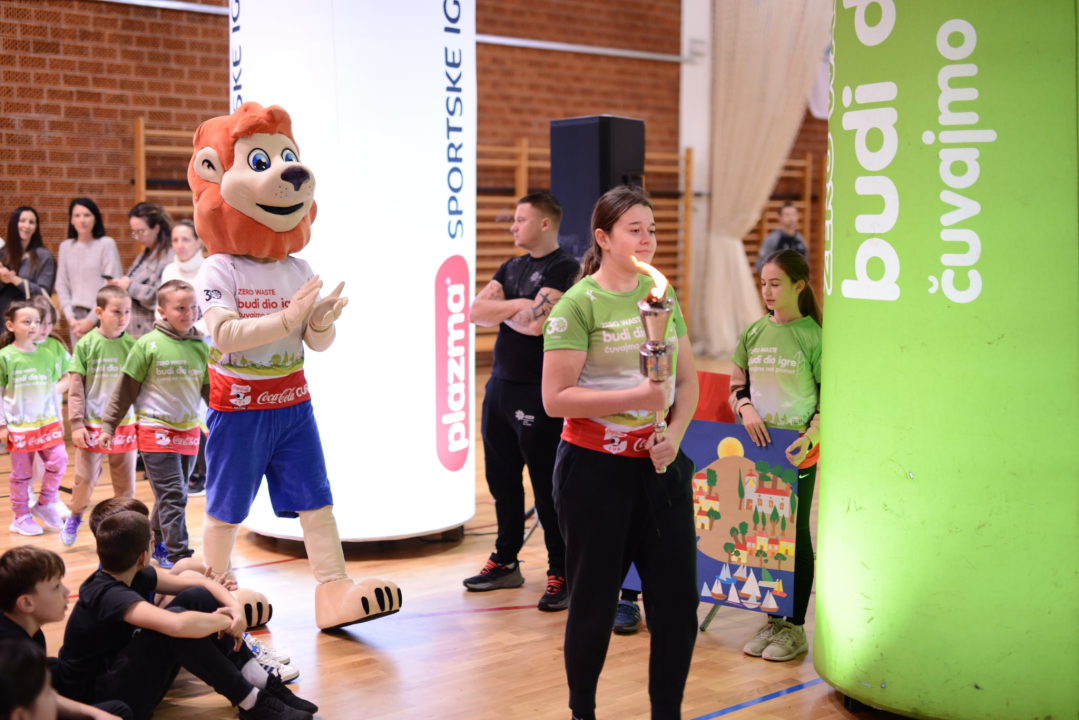 OŠ Murterski škoji ugostila edukativno-sportski program 'Zero waste'