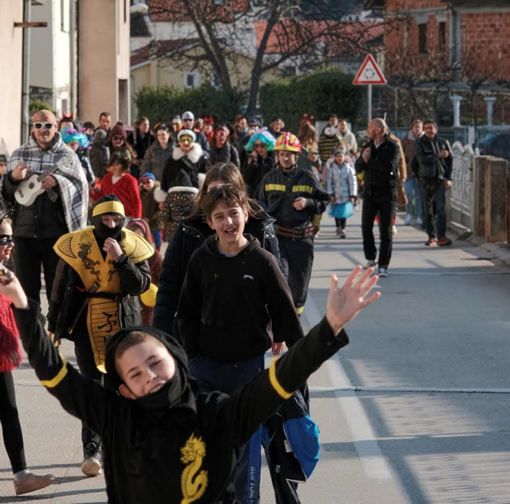 Iva Martinović Sabljić svestrana je volonterka iz Zatona