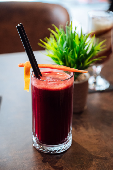 FOTO Mozart ovog mjeseca podiže ljestvicu zabave na novu razinu uz Nina Mrčelu, Sandija Cenova i Wine & Paint!