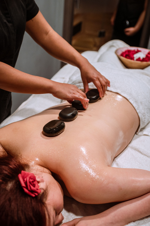 FOTO Kako reći 'volim te'? Uz valentinovo popuste Asian Massage Studija na masaže i darovne kartice 