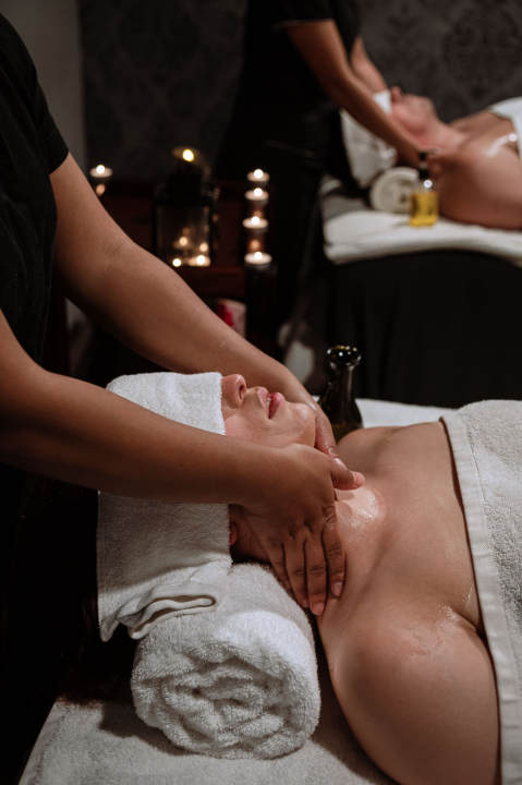 FOTO Kako reći 'volim te'? Uz valentinovo popuste Asian Massage Studija na masaže i darovne kartice 