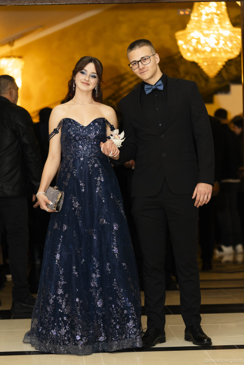 Zavirite na maturalni ples šibenske Industrijsko-obrtničke škole (1)