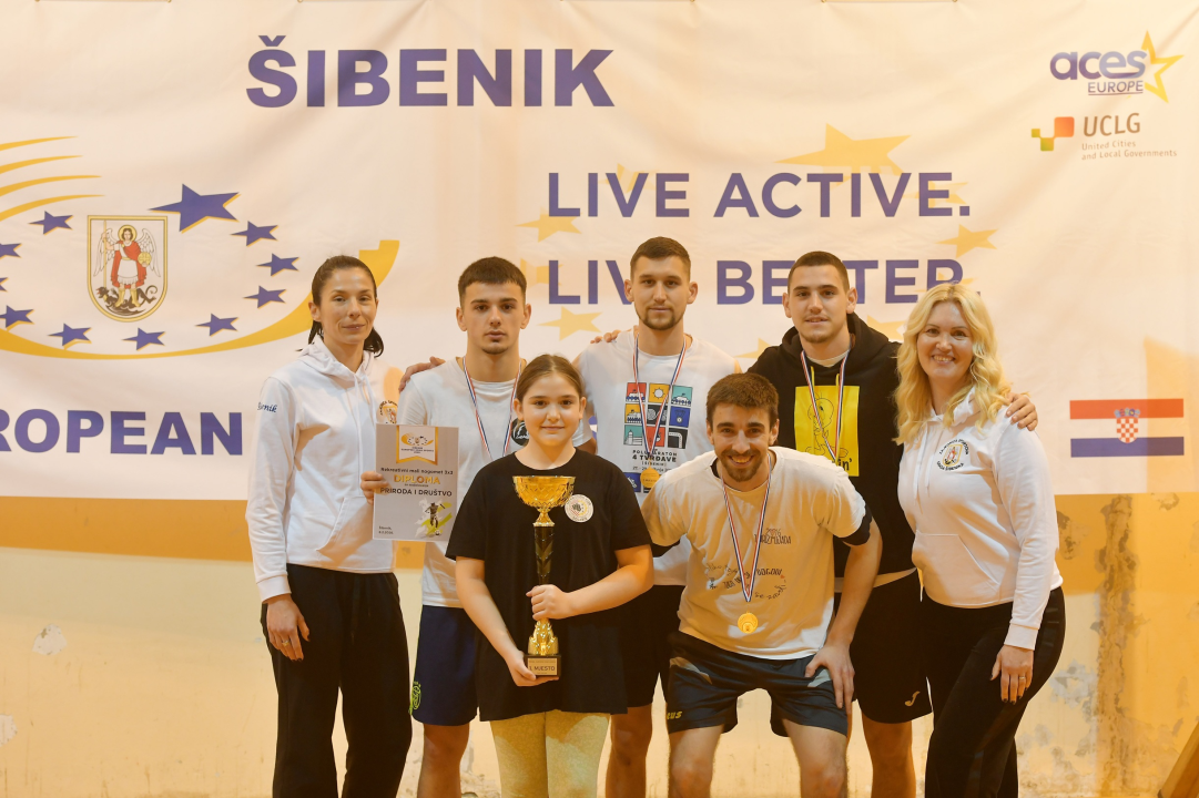 FOTO Ekipa Priroda i društvo pobjednik malonogometnog turnira tri na tri u Crnici