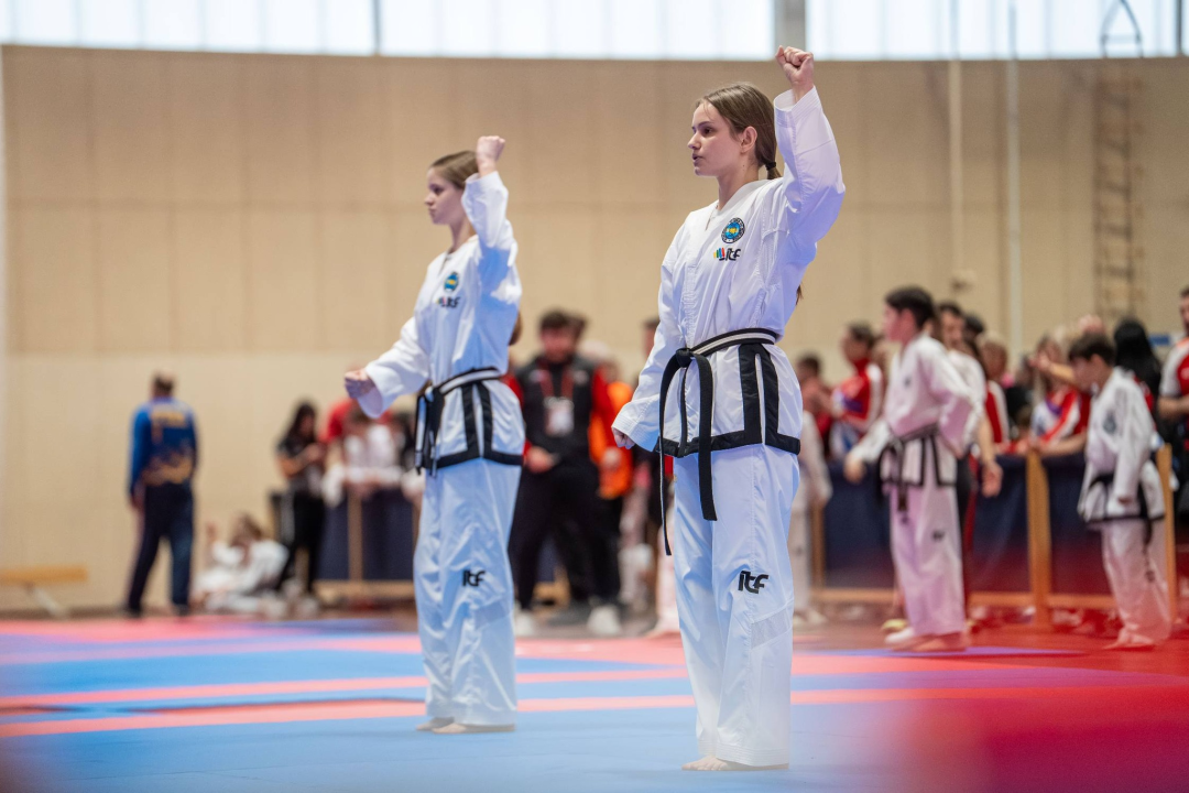 FOTO Taekwondo klub Solaris uspješan u Sesvetama: Vukić i Tudić najbolje borkinje turnira, sestrinski derbi u finalu juniorki