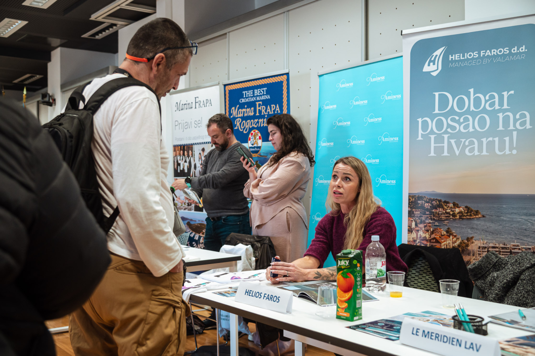 Prilika za izravan kontakt s poslodavcima: 'Dani poslova’ okupili brojne sudionike iz cijele županije