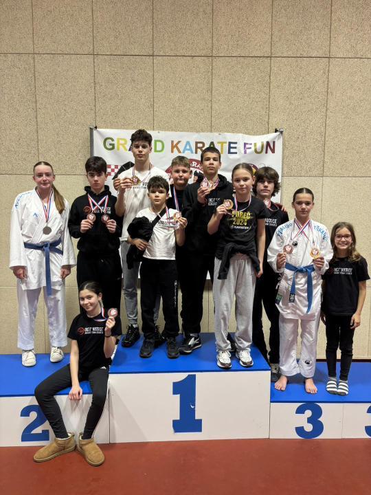 FOTO Vodički Okit najbolji klub na turniru Grand Karate Fun