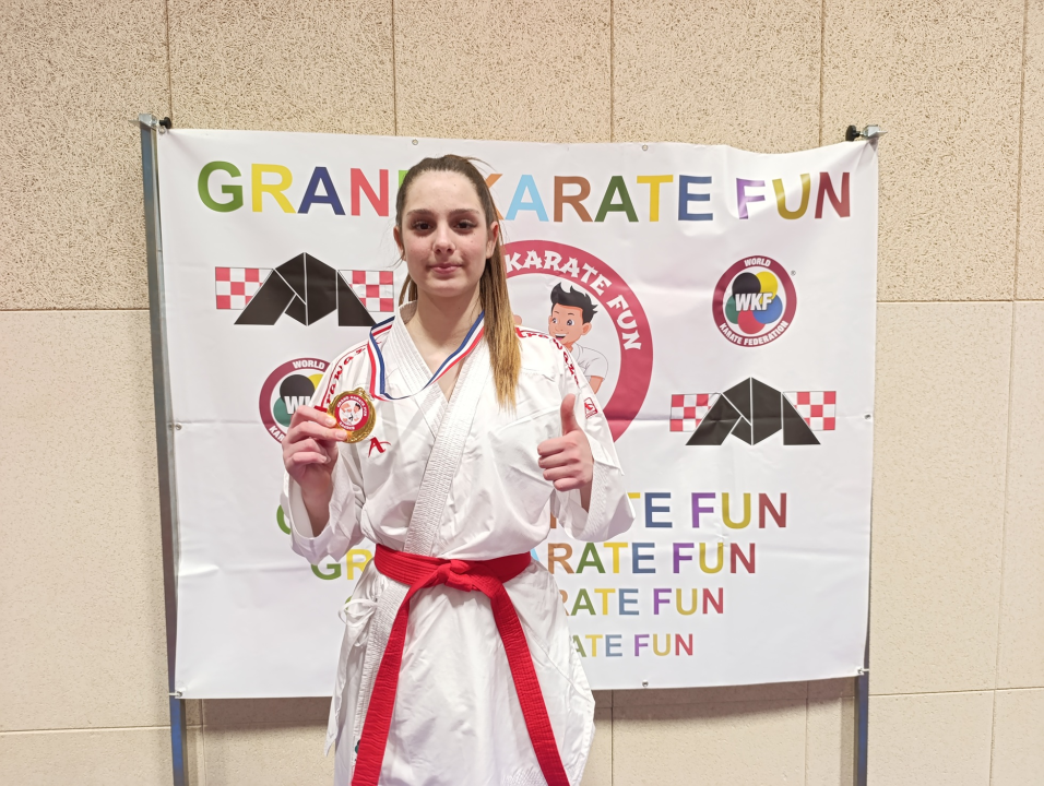 FOTO Karate klub Šibenik 1066 osvojio 12 medalja na turniru 'Grand Karate Fun' u Zagrebu