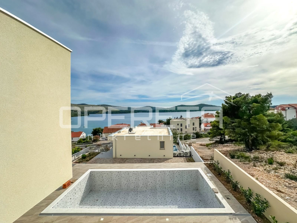 Izbori ekskluzivnih vila s Njuškala u okolici Šibenika