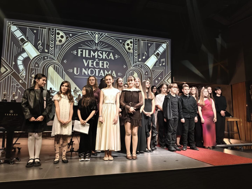 Učenici šibenske glazbene škole koncertom donijeli Hollywood u Arsen
