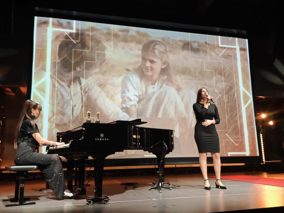 Učenici šibenske glazbene škole koncertom donijeli Hollywood u Arsen