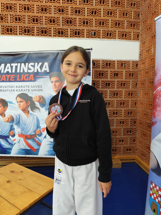 FOTO Karatašima Phoenixa 13 medalja u Dalmatinskoj ligi