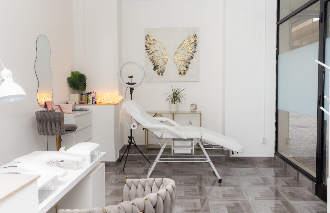 FOTO Zablistajte od glave do pete u Studiju Holy na Meterizama!