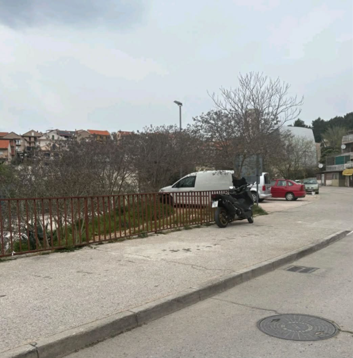 Šibenčanin ogorčen: 'Stalno kažnjavaju jedne, dok drugi parkiraju bez ikakvih posljedica'