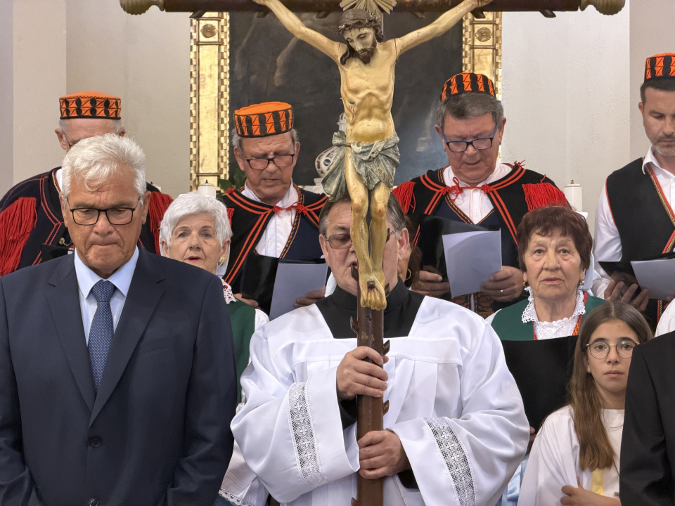 Smotra izvornog pučkog crkvenog pjevanja Šibenske biskupije održana u Primoštenu